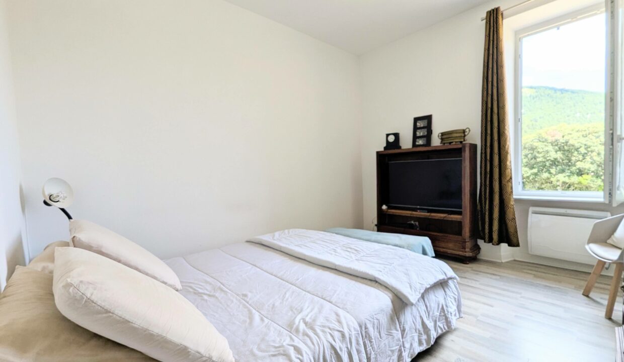 PXL_20250513_114055701.MP-EDIT