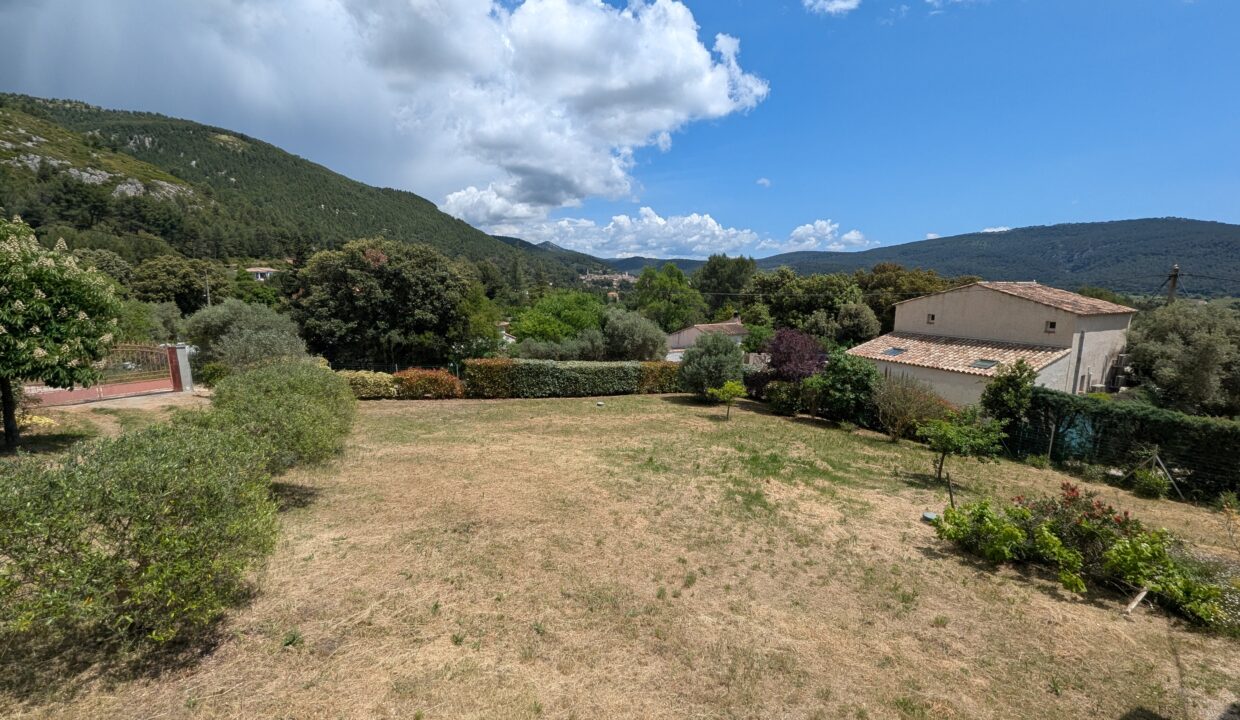 PXL_20250513_115459598.MP